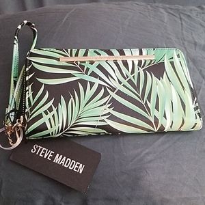 Steve Madden zip wallet